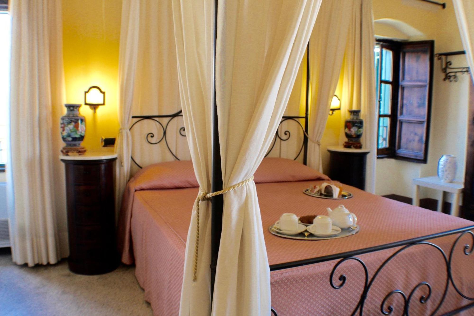 Bed and Breakfast Palazzo Senape De Pace Gallipoli Exteriér fotografie